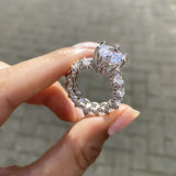 Foto Bahara's Queen realtime